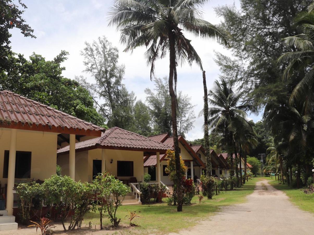 Smilebeach Resort Khaolak Као Лак Екстериор снимка