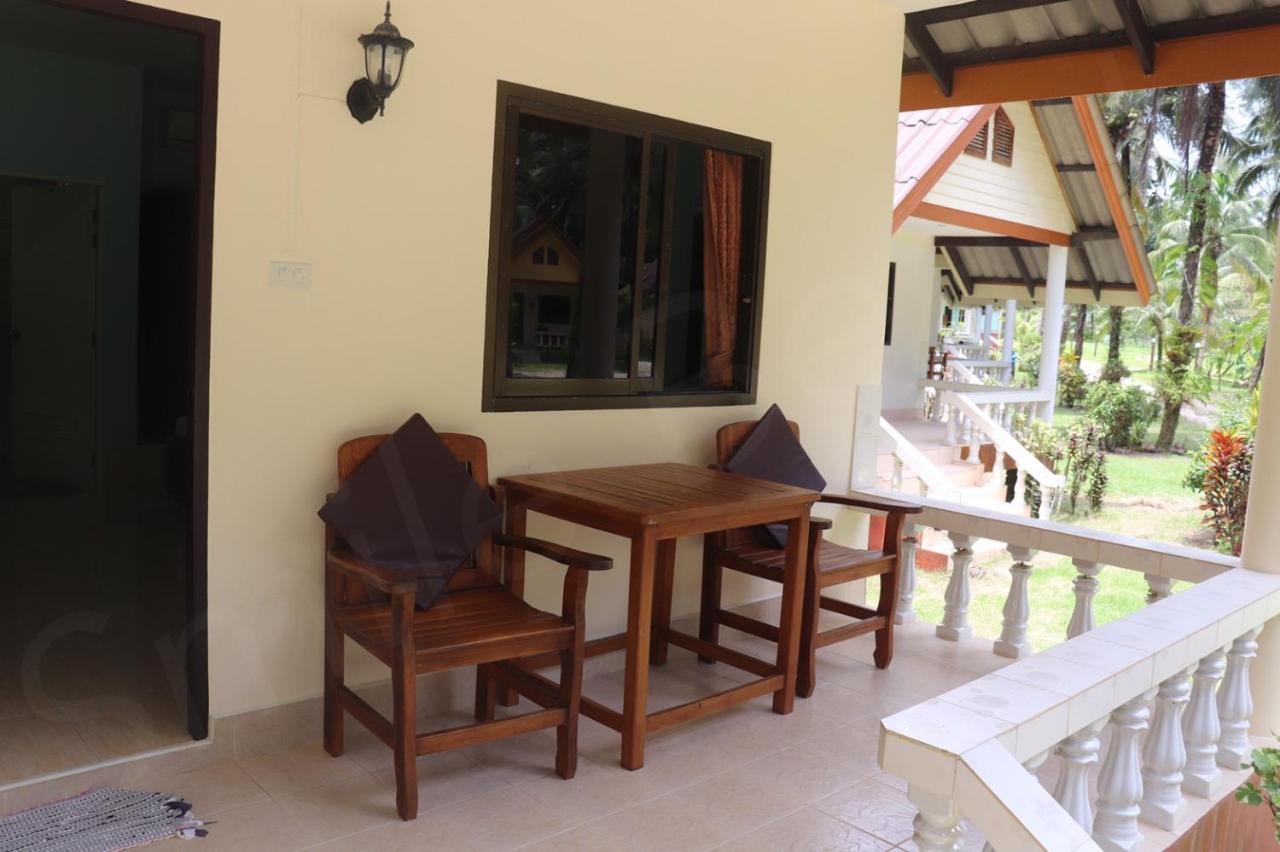 Smilebeach Resort Khaolak Као Лак Екстериор снимка