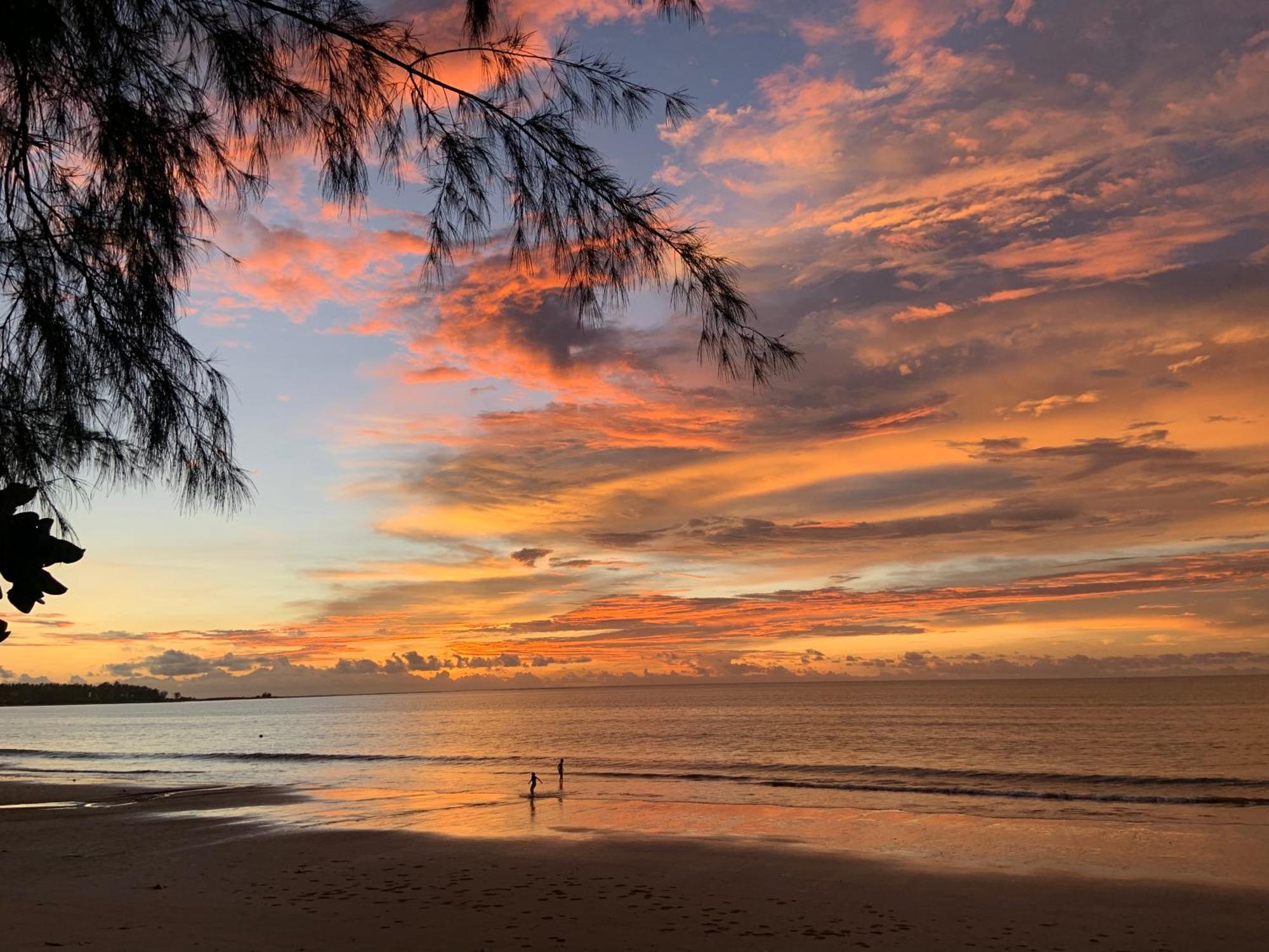 Smilebeach Resort Khaolak Као Лак Екстериор снимка